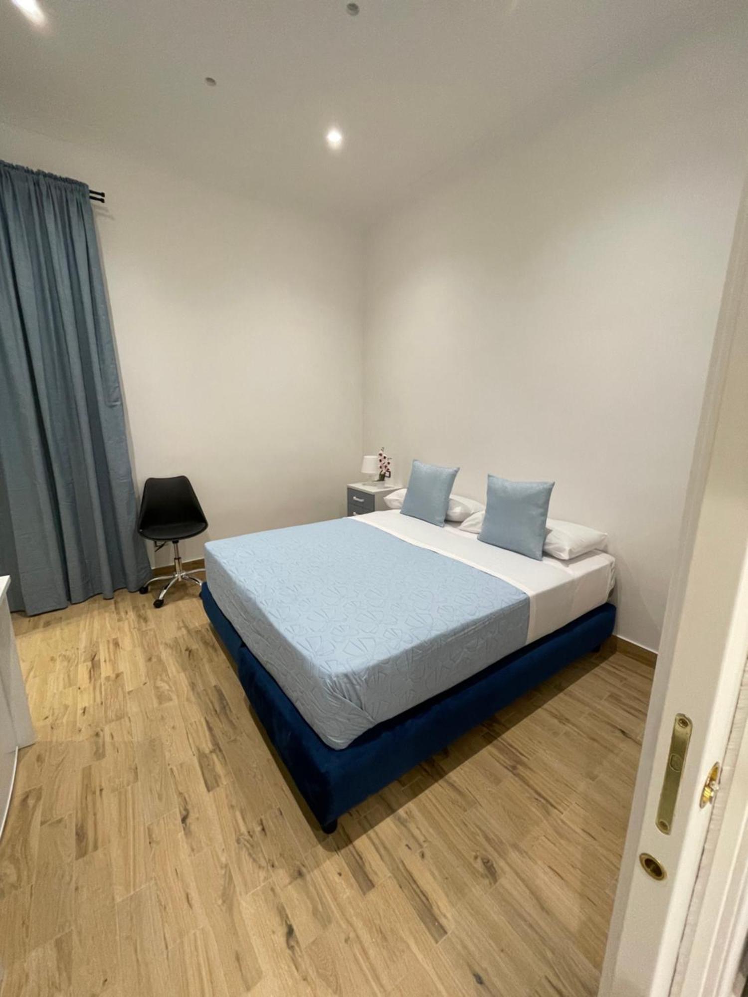 San Gennaro S Room เนเปิลส์ ภายนอก รูปภาพ